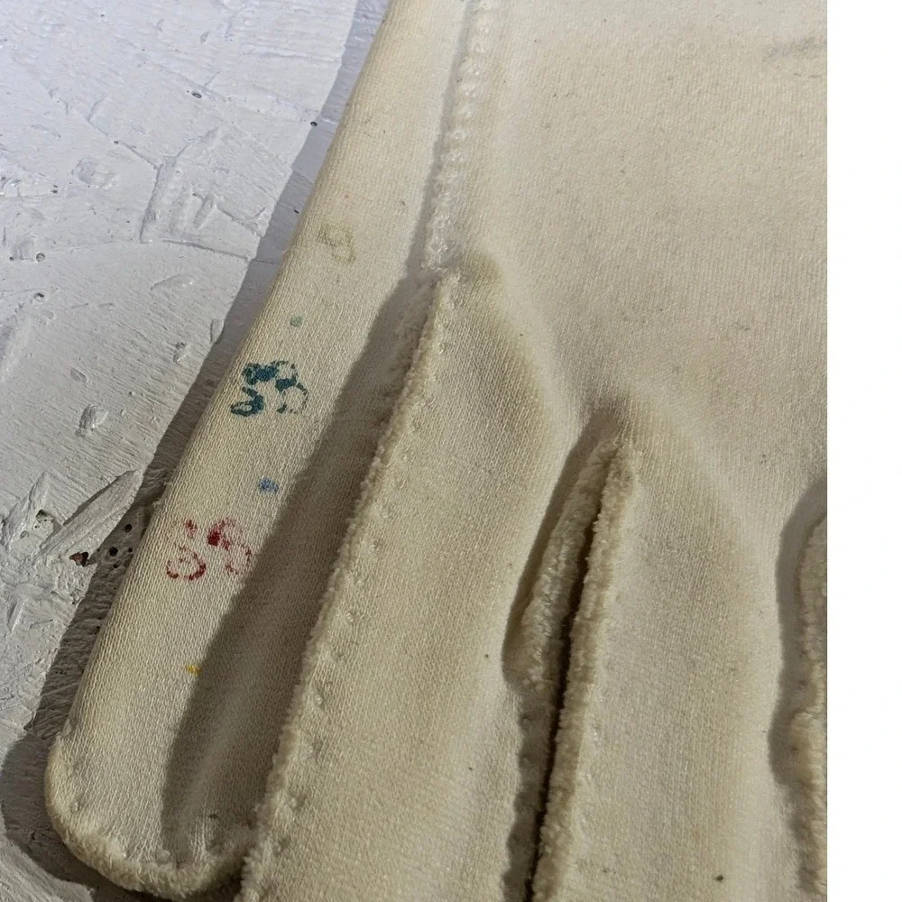 Vintage Dress Gloves – Small Cream Cotton Blend Scalloped Cuff READ